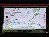 ナビ付きですので初めての場所や遠出に大活躍!Bluetoothでお使いのスマートフォンやミュージックプレイヤー接続することで音楽の再生もできます!!またフルセグ(ワンセグ)でのテレビの視聴も可能!