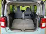 普段のお買い物や通勤、送迎等に十分な荷室スペースを確保しております。セカンドシートを倒すと、大きな荷物の積載も可能です♪