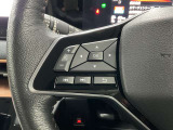 【ステアリングスイッチ】運転中に前方から目線をそらすことなくオーディオ等の操作が可能な便利機能!安心&快適なドライブを演出してくれます。