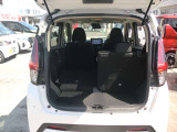 軽自動車ながら広いスペースが確保され様々な荷物を積む事ができます