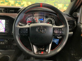 【純正革巻きステアリング】上質な革を使用することで、手にしっかり馴染みとても運転しやすいハンドルです♪