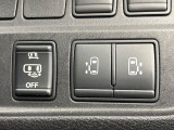 【両側パワースライドドア】スマートキーや運転席のスイッチで後席両側スライドドアの開閉が可能♪電動だから力を入れてドアを開ける必要が無く、小さなお子様でも簡単に開け閉めでき快適です♪