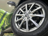 【15インチアルミホイール】外観にマッチしたアルミホイールを装着しております。各種アルミホイールや、スタッドレスタイヤも取扱いしております。是非ご相談ください♪