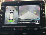 【アラウンドビューモニター】車を上から見下ろしているかのような映像で周囲の状況がひと目で確認、狭い駐車場に駐車するときも安心です♪♪障害物などがあると警告音がなりますので安心して駐車が出来ます★