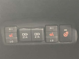 シートヒーターとステアリングヒーター装備です!