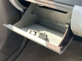 グローブボックスです。
