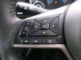 ステアリングスイッチ付きです♪ハンドルから手を放さずにオーディオ操作やメーターディスプレイ操作ができるので、安全です!
