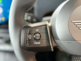 MINIのカスタマイズならお任せください!エクステリアやインテリア。ジョンクーパー・ワークスキット!ストライプやなどのステッカーキット!多彩な純正オプションが豊富なMINI!ご相談承ります。