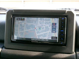 純正品のメモリーナビです。遠出や初めての場所でも安心ですね。