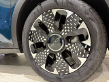 純正18インチホイールです♪