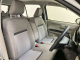 外見だけでなく、室内の状態も大事ですよね。こちらのクルマは、もちろん簡易クリーニングします!納車前にはキレイな状態でお渡し致します。