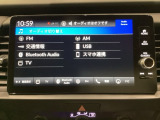 多機能と操作のしやすさを両立した、Honda CONNECT対応のナビディスプレーです。ETC2.0車載器もナビゲーション連動し、スマートフォン用Bluetoothユニット付きです。