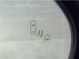 車線変更時の後方確認をアシストしてくれるブラインドスポットモニター!ドアミラーの死角を検知してくれるから車線変更もスムーズです。