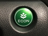 ★ECONスイッチ★ エコドライブを加速しよう!スイッチをONにすると、運転の仕方によるロスを抑え込み燃費をよくするようクルマが頑張ります(*^ー^*)燃費向上にチャレンジ♪