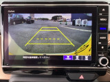 バックカメラも装備しております。車庫入れの苦手なお客様、もうご心配いりません。バックカメラがあれば、ぶつける心配無し?!重宝します!!