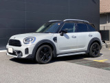 数あるMINI中古車より弊社のお車をご覧頂き、ありがとうございます!弊社はMINI正規販売店であり、整備を整えてからのご納車となりますので安心してお乗り頂けます。もちろん全国にご納車も可能です!
