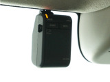 ◆ドライブレコーダー◆映像・音声などを記録する自動車用の装置です。 もしもの事故の際の記録はもちろん、旅行の際の思い出としてドライブの映像を楽しむことができます。