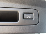 予約クローズ機能でHondaスマートキーを携帯して車両から離れると、パワーテールゲートが自動で閉まります