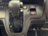 インパネシフト 電子パーキング ブレーキホールド機能も付いています
