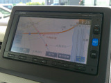 メモリーナビを装備しております。 お出かけに大変便利です。