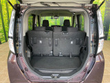 普段のお買い物や通勤、送迎等に十分な荷室スペースを確保しております。セカンドシートを倒すと、大きな荷物の積載も可能です♪