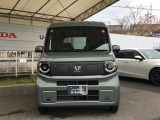 お客様に安全で快適なカーライフをお送りいただくために、中古車にも高いレベルの品質基準を設け、その基準に従って、全ての中古車について納車前整備を実施しています。