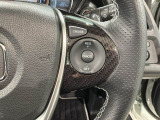 クルーズコントロールを装備しています。高速道路などで一定の速度で走ってくれるので運転が楽ですよ!速度を設定できますので、スピードの出しすぎにも注意できます。