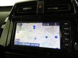 7インチ画面のナビゲーション付です。ナビがあると便利、簡単設定で初めての場所でも迷いません。Bluetooth対応でスマホと連携して音楽も聞けます。