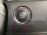 ワンプッシュでエンジンのスタート、ストップが出来て便利です。