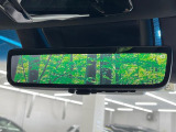 【デジタルインナーミラー】後席の大きな荷物や同乗者で後方が確認しづらい時でも安心!カメラが撮影した車両後方の映像をルームミラー内に表示。クリアな視界で状況の確認が可能です!