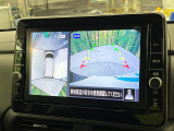 【アラウンドビューモニター】専用のカメラにより、上から見下ろしたような視点で360度クルマの周囲を確認することができます☆死角部分も確認しやすく、狭い場所での切り返しや駐車もスムーズに行えます。