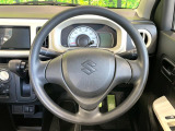 ステアリングも使用感が少なく、きれいな状態となっております♪
