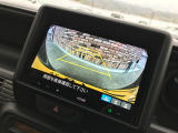 リアカメラがついているので、駐車や後進の際にとても便利です♪
