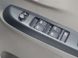パワーウインドウを装備しております!後席ウインドゥの閉め忘れも運転席で解決できます♪