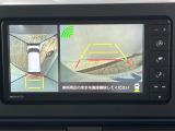 【パノラマモニター】専用のカメラにより、上から見下ろしたような視点で360度クルマの周囲を確認することができます☆死角部分も確認しやすく、狭い場所での切り返しや駐車もスムーズに行えます。