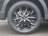 純正のアルミホイール!足元までカッコよく決まってます!!