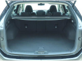 ■ラゲッジスペースです。日常的な荷物を積む際には十分なスペースです。ベビーカーもきっちり搭載できるので、家族でお出かけやピクニックを楽しんで下さい。