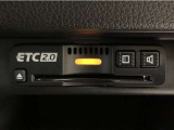 【ETC車載器】もはや必須アイテムのETCを搭載!高速道路のご利用時にとても便利!わずらわしい料金所での現金支払いが不要となりスムーズに通過できます♪