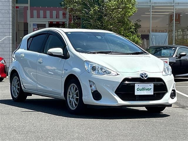 アクア 1.5 G ブラックソフトレザーセレクション 本革シート ワンオーナー