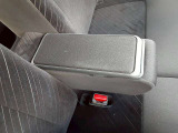 アームレスト装備で長距離運転も楽々です★
