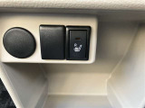 運転席にはシートヒーター付いてます★
