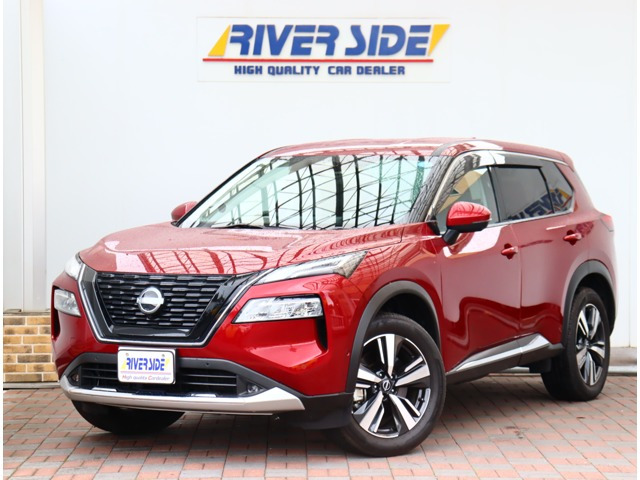 エクストレイル 1.5 G e-4ORCE 4WD プロパイロット 黒革シート