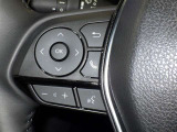 ステアリングスイッチ装備!運転しながら手元でオーディオの操作などができます。
