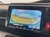 【バックカメラ】リバースにするだけで映ります、後方の安全確認や、狭い駐車場での車庫入れ、雨の日や夜間など視界の悪い時に便利です!安全にバックする為には欠かせない装備です。