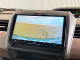 【バックカメラ】リバースにするだけで映ります、後方の安全確認や、狭い駐車場での車庫入れ、雨の日や夜間など視界の悪い時に便利です!安全にバックする為には欠かせない装備です。