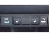 運転席、助手席シ-トにはシ-トヒ-タ-が付いているので、寒い朝も快適〜♪