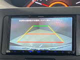 【バックモニター】駐車時に後ろの映像がナビゲーションにうつるので駐車がらくらく★車庫入れが心配な方もバックモニターで安心★