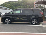 当社の中古車はトヨタ認定車両検査員が細部まで検査しており安心です★