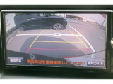 バックガイドモニターで、後方を確認しながら安心して駐車することができます。運転初心者も熟練者も必須の機能ですよ!