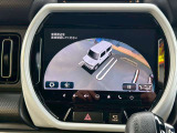 駐車時、後方の映像がモニターで確認できます。狭い場所での駐車もスムーズです。